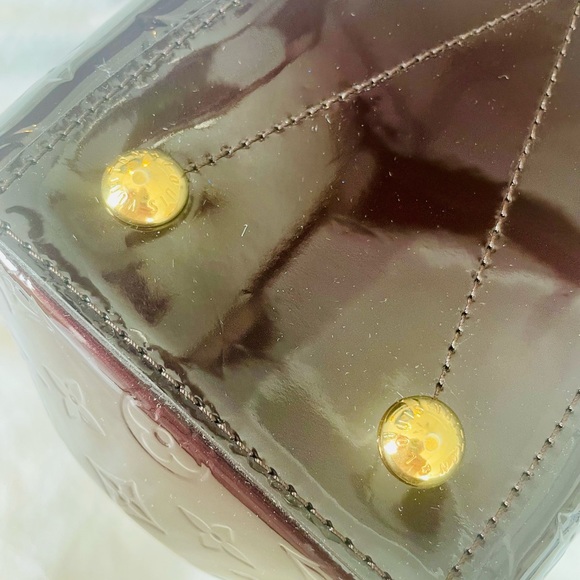 Louis Vuitton Montana Handbag Monogram Vernis Burgandy - Picture 7 of 16